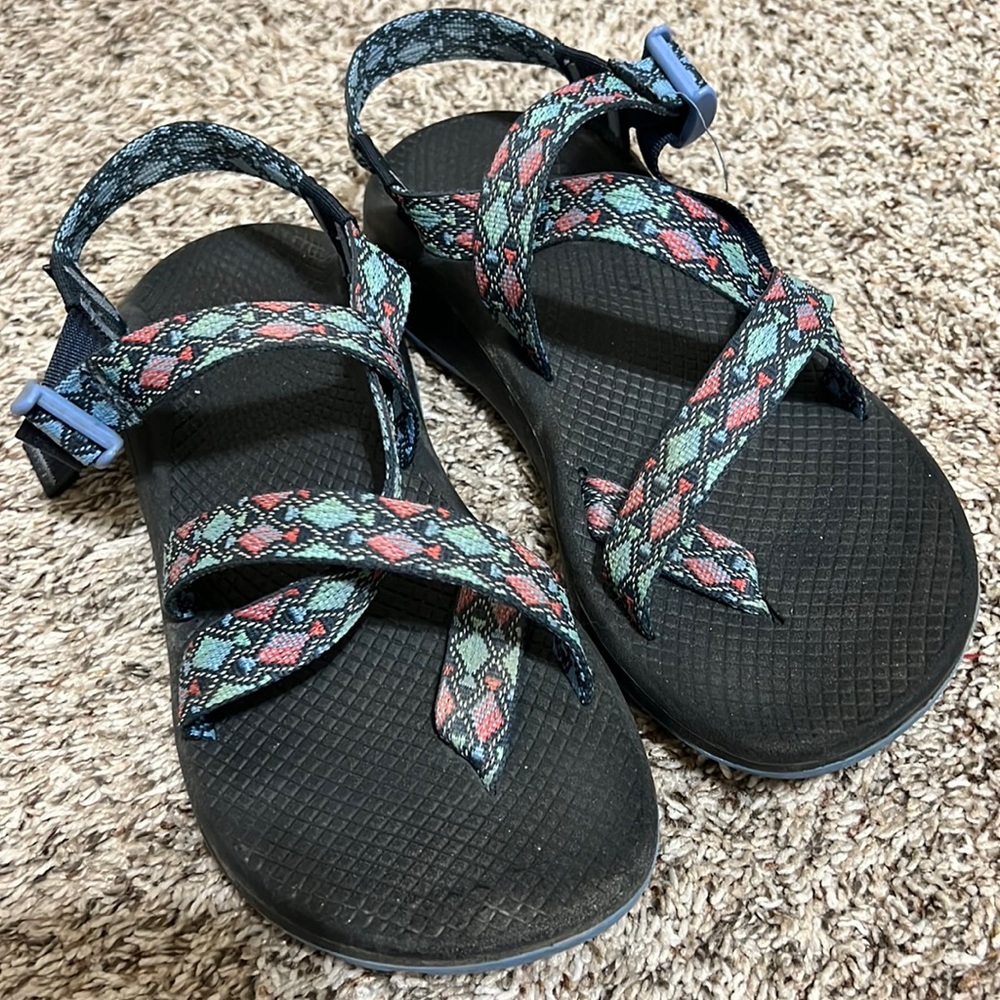 Chaco size 9 single strap blue